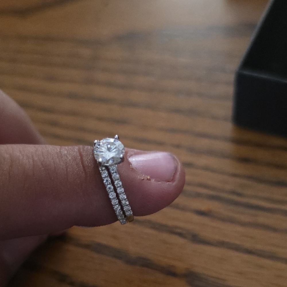 Elegant Silver and Gold Women's Ring